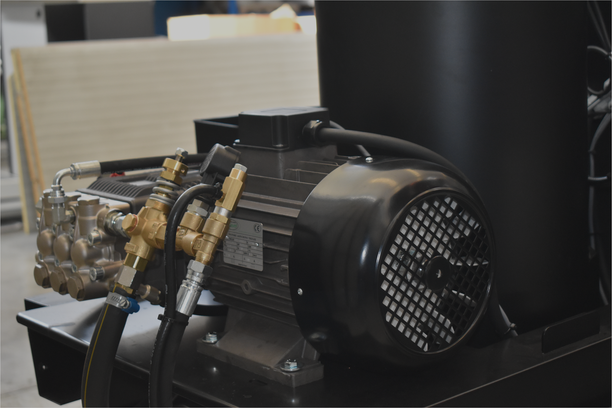 Pressione. Precisione. Performance.